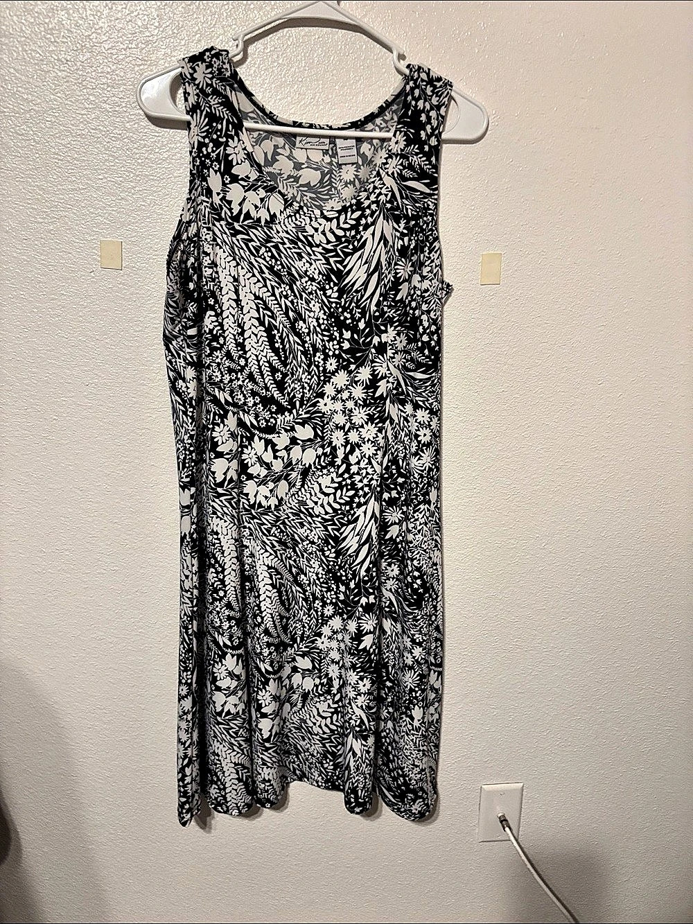 Kim Rogers Floral Mini Dress Size Medium